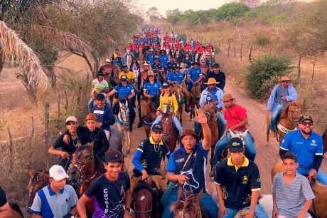 Documentário feito no Nordeste baiano mostra paixão por cavalgadas