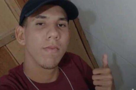 Jovem morre após se envolver em acidente na BA 172 entre Brejolândia e Tabocas do Brejo Velho