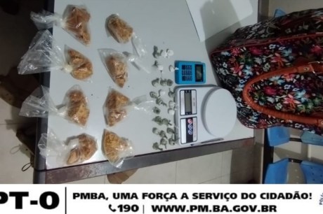 Rondesp CPR-Oeste prendeu uma mulher com drogas no Residencial São Francisco em Barreiras