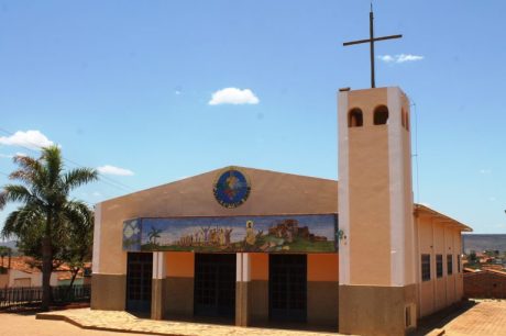 Igreja Católica do bairro Morada da Lua é alvo de vandalismo