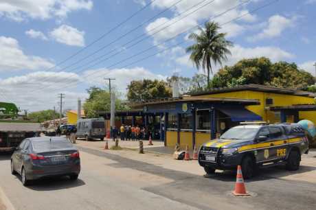 Motorista de ônibus interestadual é preso suspeito de feminicídio; homem estava foragido e foi localizado durante viagem