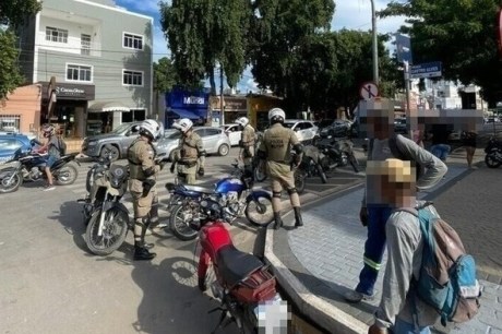 Operação "Zero Grau" reforça segurança em Barreiras durante as festas de fim de ano