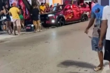 Esquenta de Carnaval gera polêmica e discussão acalorada em grupo de WhatsApp de Barreiras