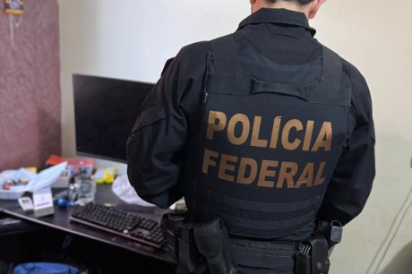 Polícia Federal prende homem em São Desidério por compartilhamento de material de abuso infantil